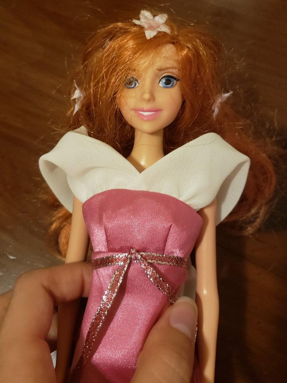 Enchanted Giselle pink dress Barbie doll Disney - Picture 4 of 7